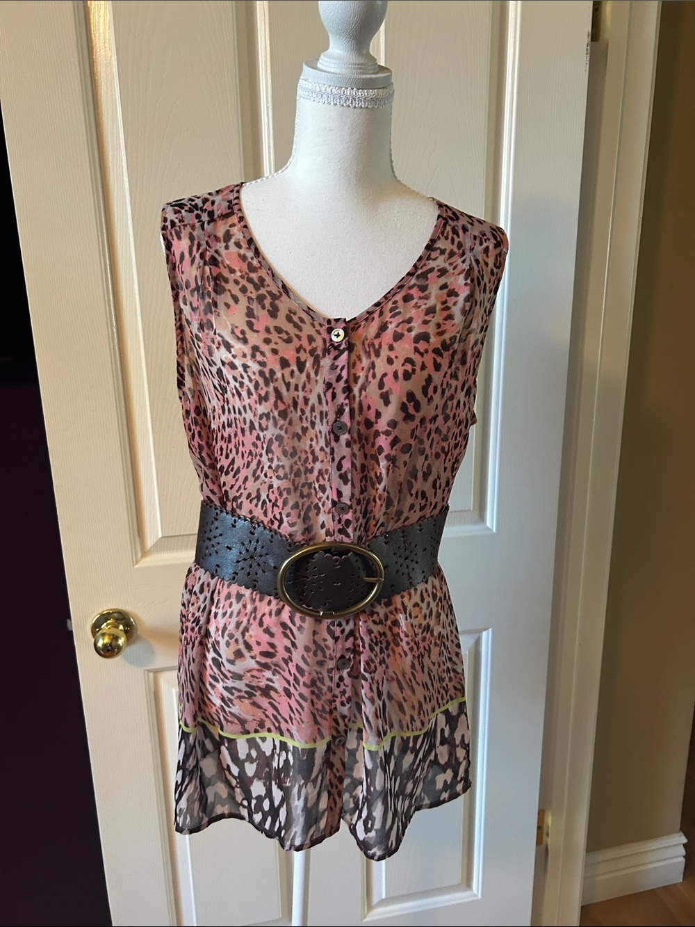 CAbi Pink Leopard Print Sleeveless Tunic